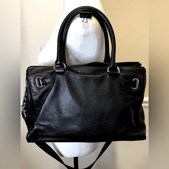 MICHAEL KORS Tumbled Black Leather Shoulder Bag Crossbody with Silver Hardware - Picture 5 of 16